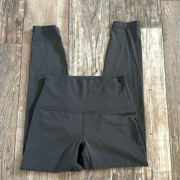 LULULEMON GREY LEGGINGS, SIZE 6 - Picture 1 of 10